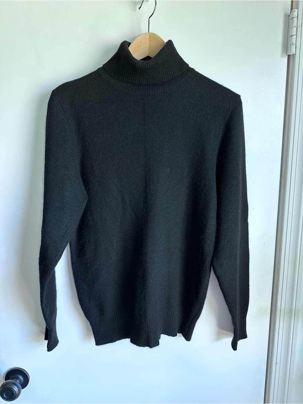 Neiman Marcus Black Women's Turtleneck Sweater